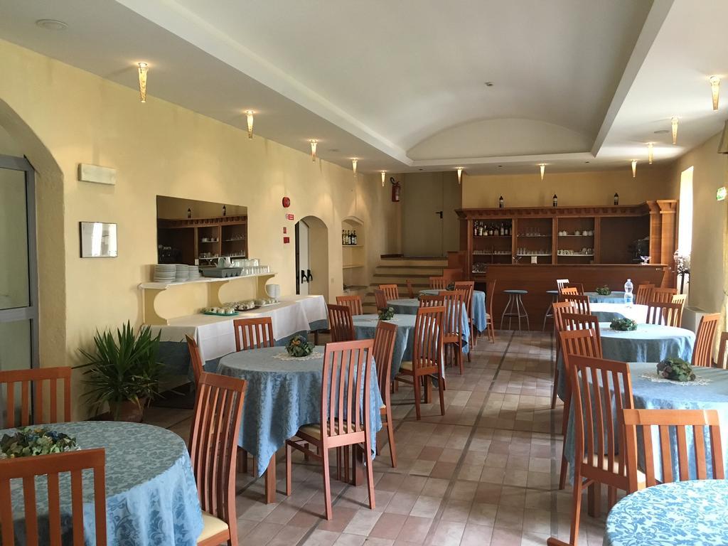 Casa Religiosa Di Ospitalita San Ponziano Bed & Breakfast สโปเลโต ภายนอก รูปภาพ